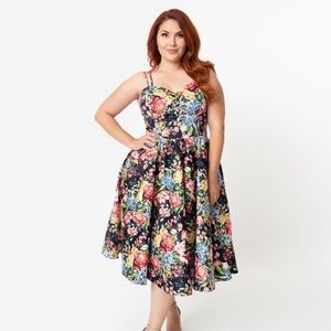 Unique Vintage 1940’s Inspired Floral Tea Dress